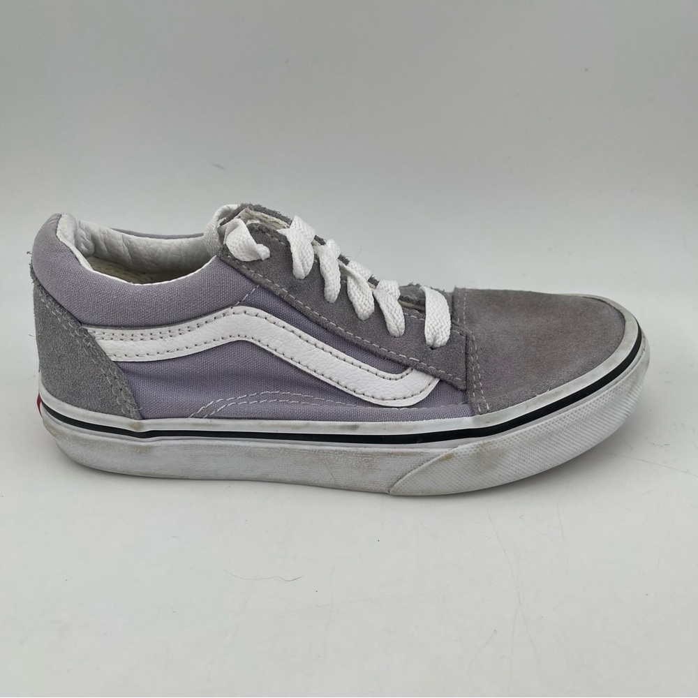 Van’s Unisex Kids Lavender White Suede/Canvas Off the Wall Sneaker Shoe- Size 13